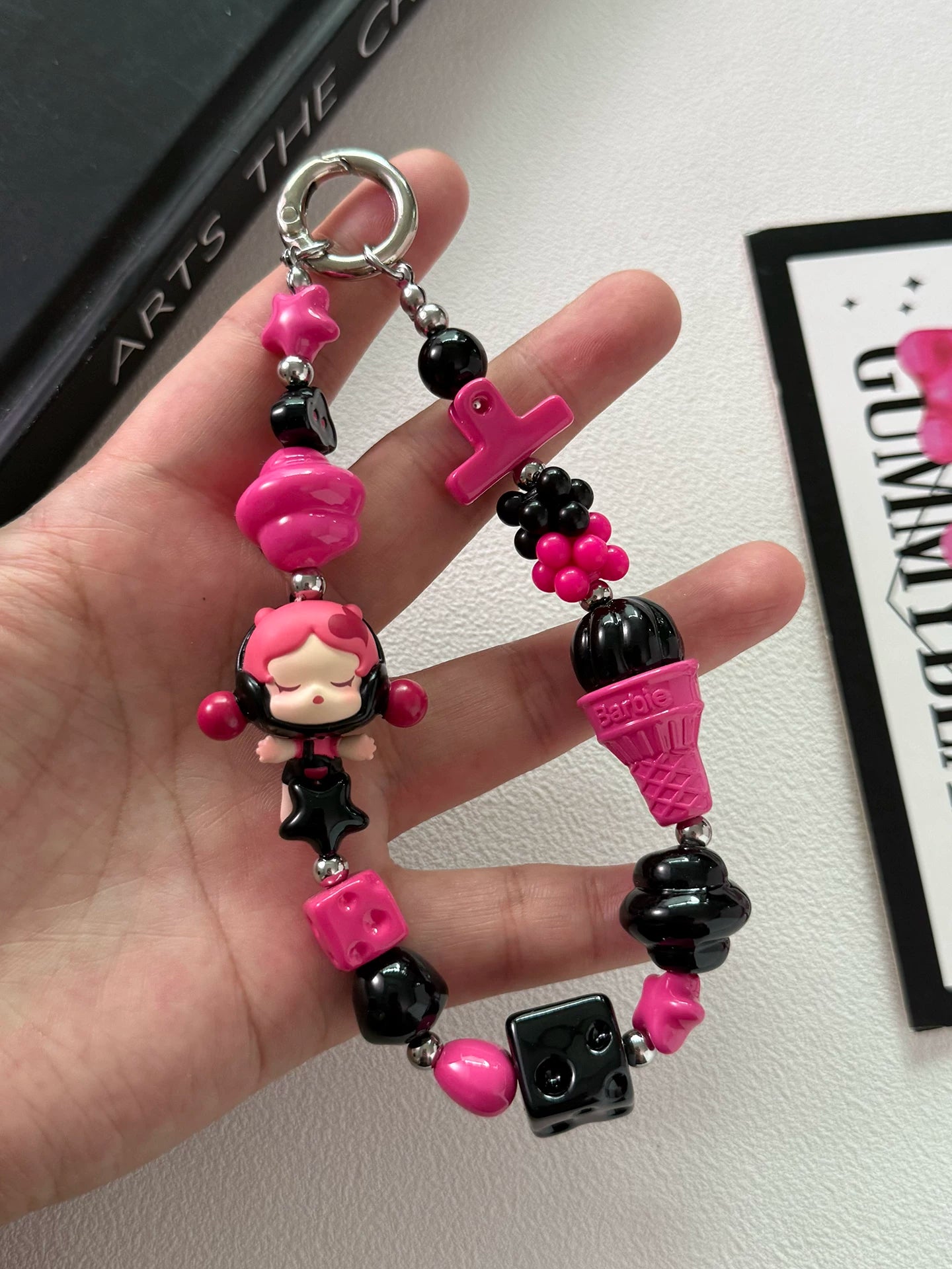 Acrylic paint/stars/love/beaded DIY accessories【辣妹粉】