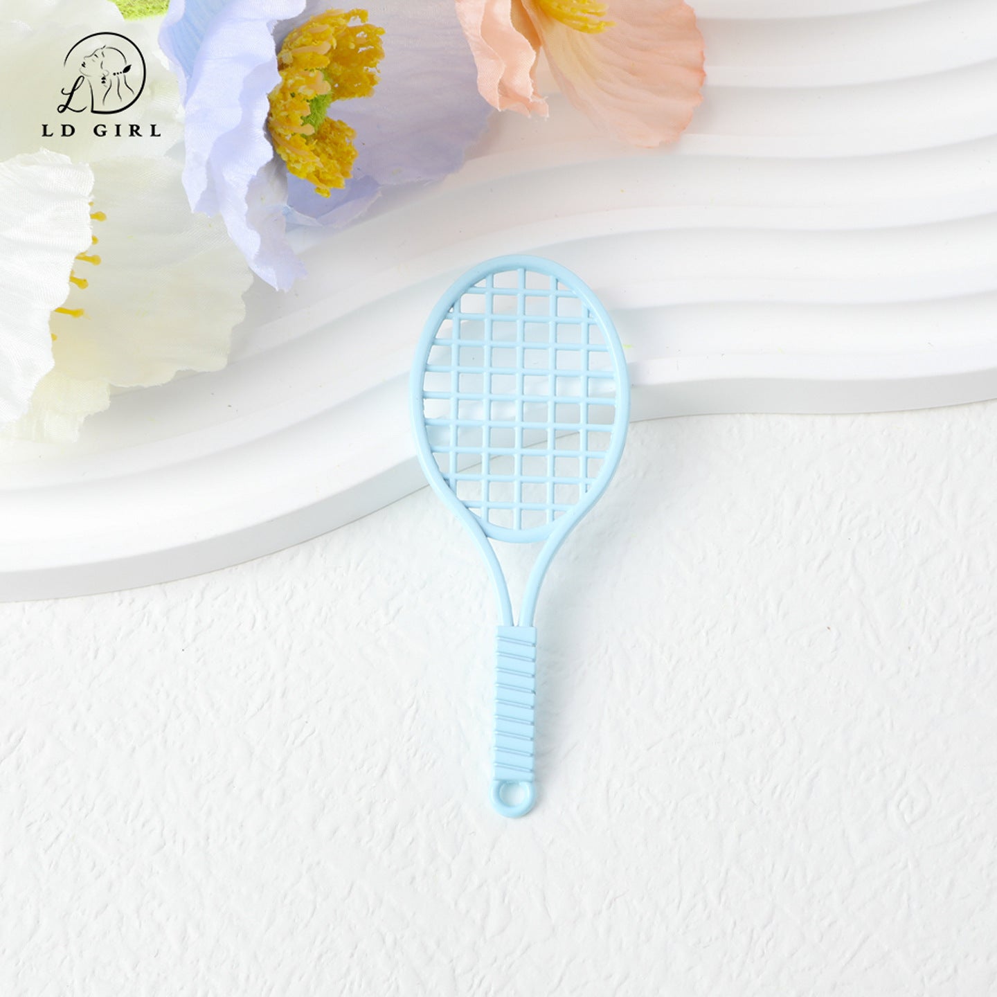 A tennis racket, badminton pendant, jewelry accessories, DIY bracelet, keychain