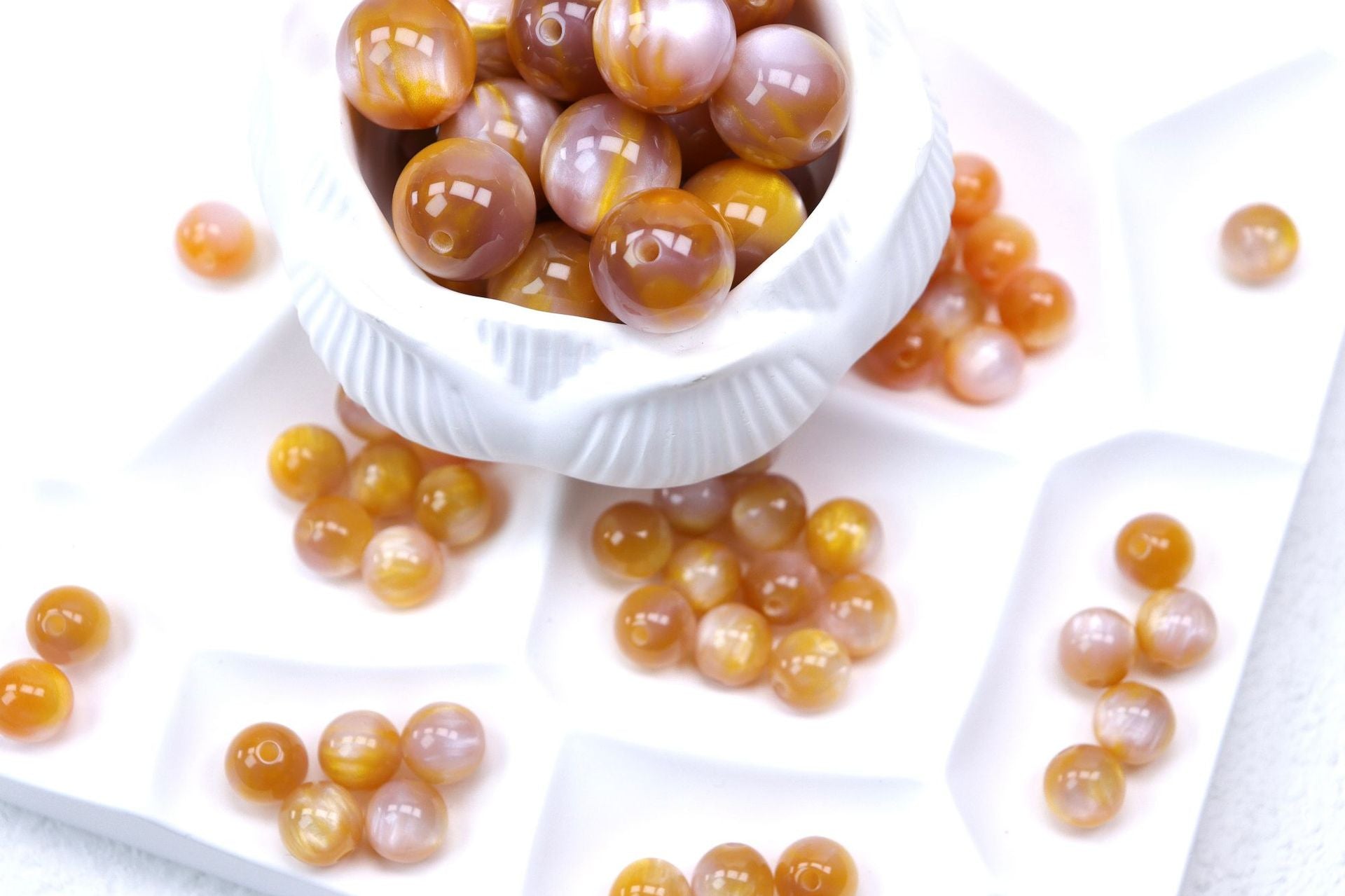 NO.14 Oil painting style resin beads 敦煌