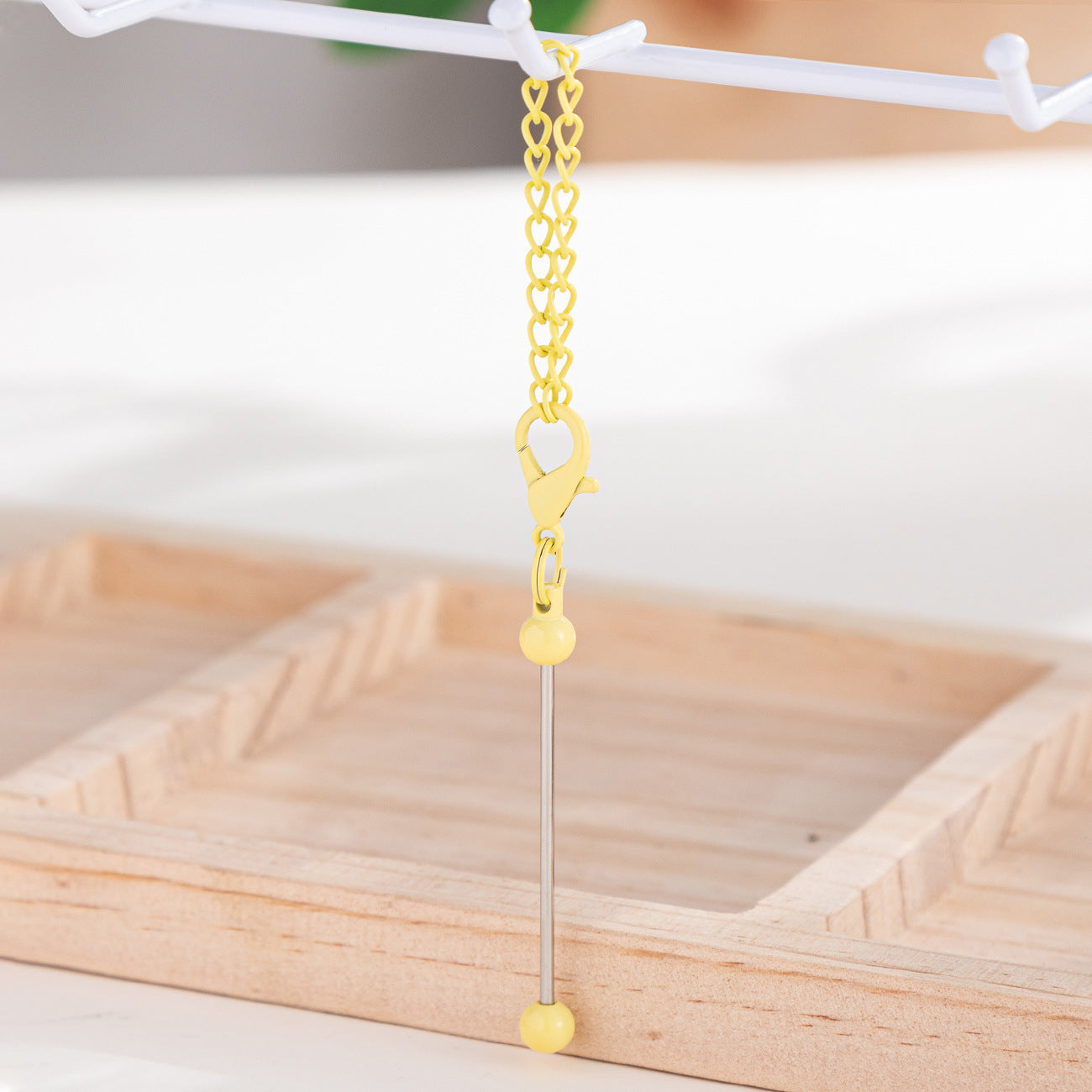 17-Color DIY Mini Beaded Keychain 8cm