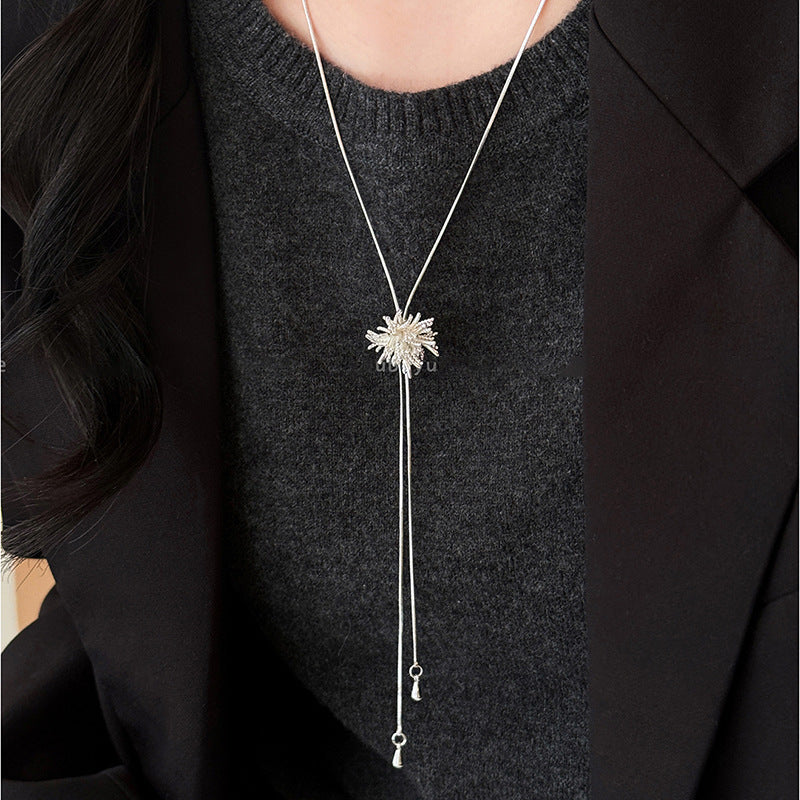 N1,Pendant necklace with long flowing chain