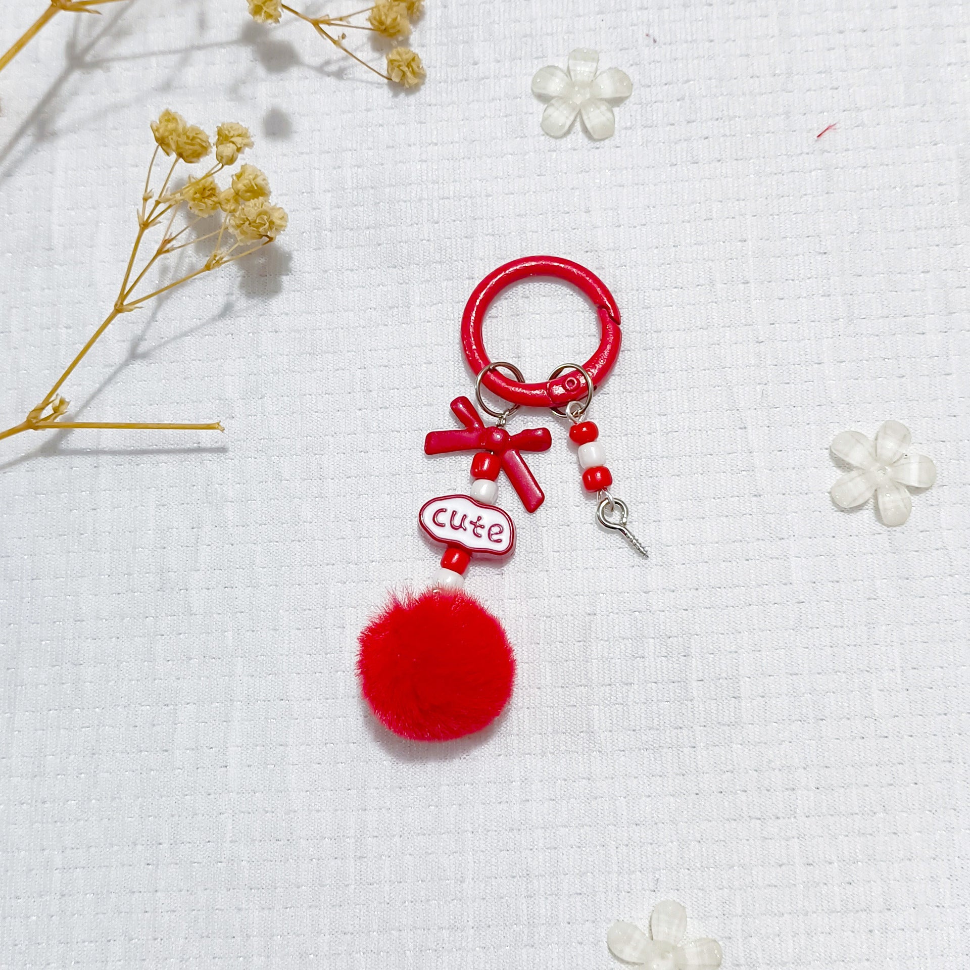 Color hairball keychain, mobile phone chain, DIY bag pendant car keychain