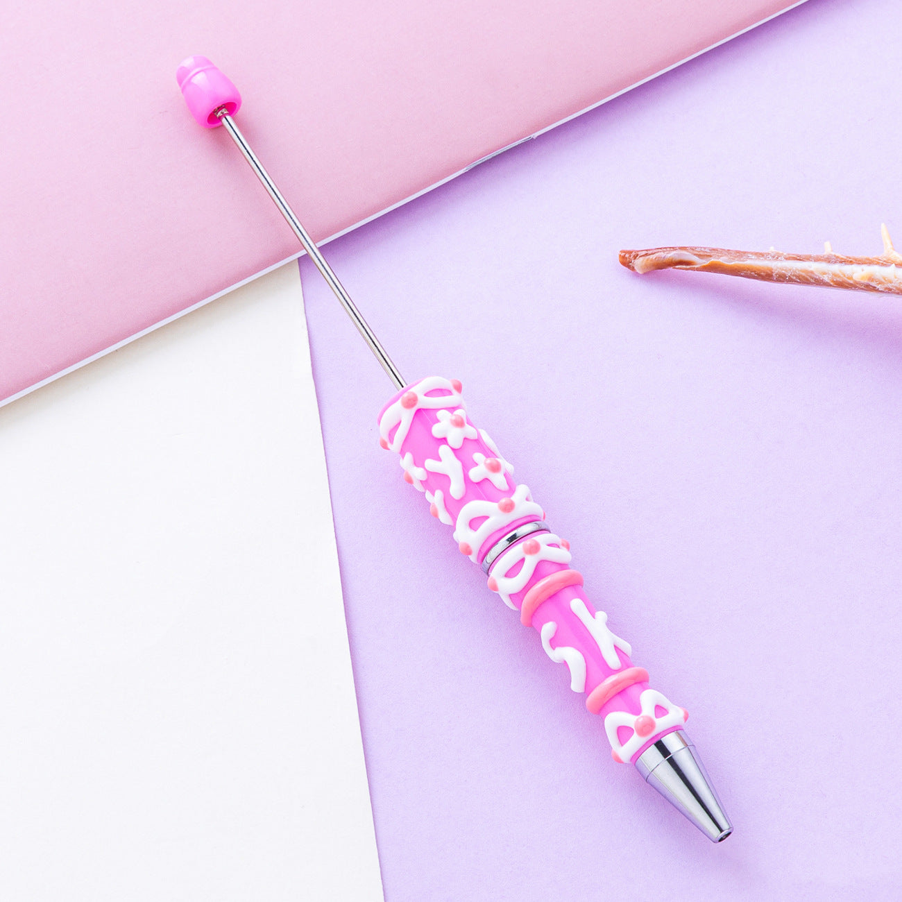 12-Color DIY cream glue hand-painted bead pen, creative handmade DIY, handmade oil painting ballpoint pen, cute girl heart plastic pen