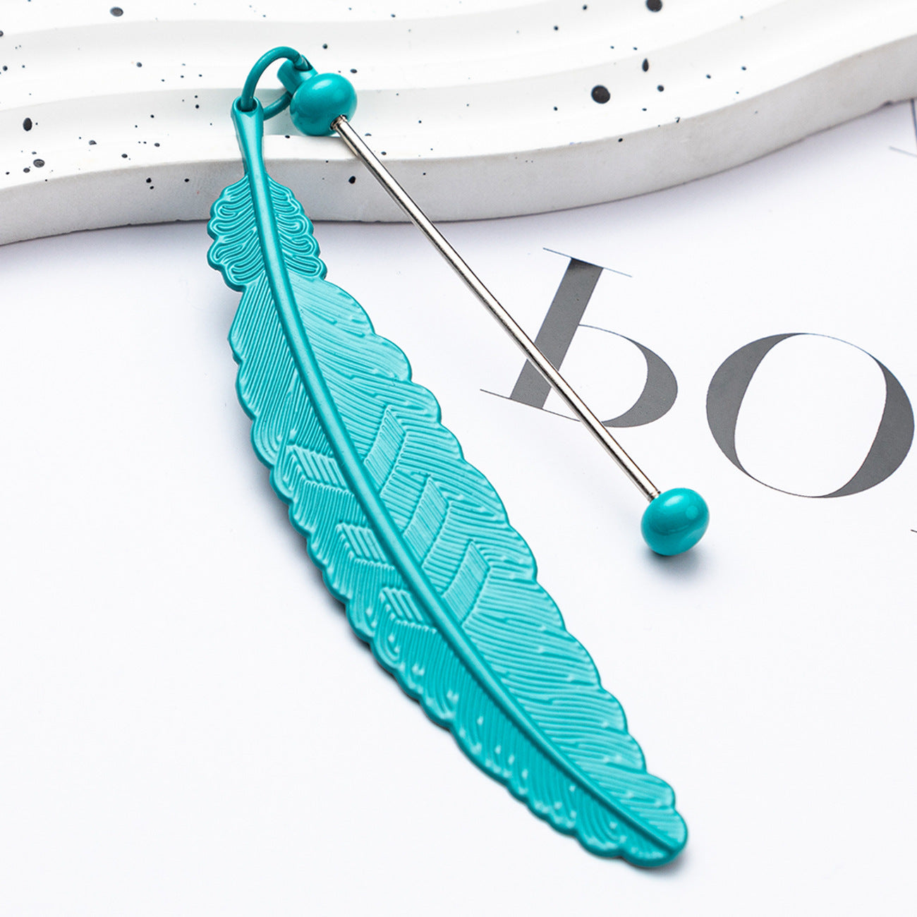 14-Color DIY feather bookmark, cartoon pendant, reading mark page holder 19.6 * 2.4cm