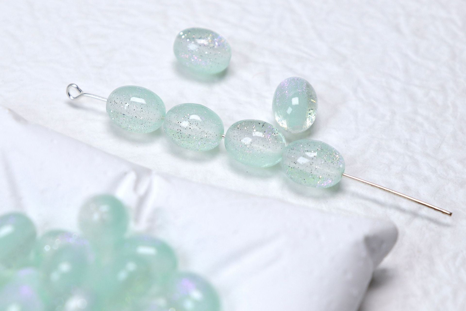 NO.23 Iridescent Grape Resin Beads 幻彩葡萄珠