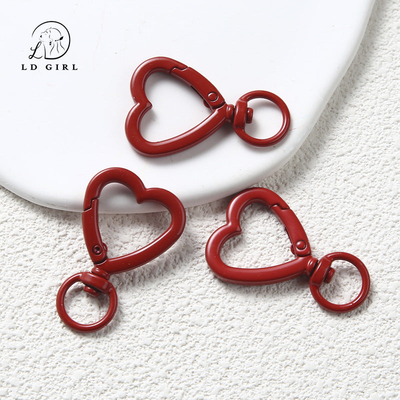 A love keychain, DIY luggage buckle, jewelry accessories materials