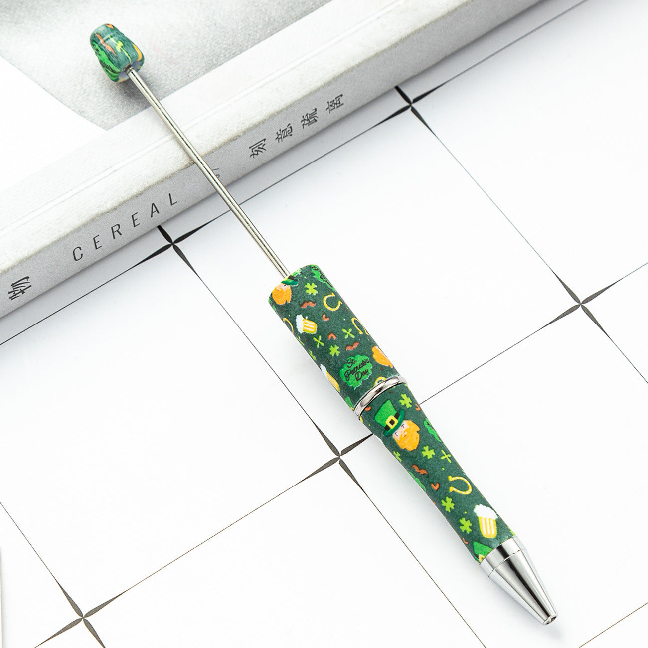 Four-leaf clover series, bead pen