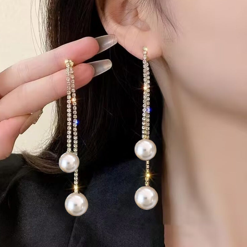 E12,925 Silver Needle Geometric Pearl Earrings G