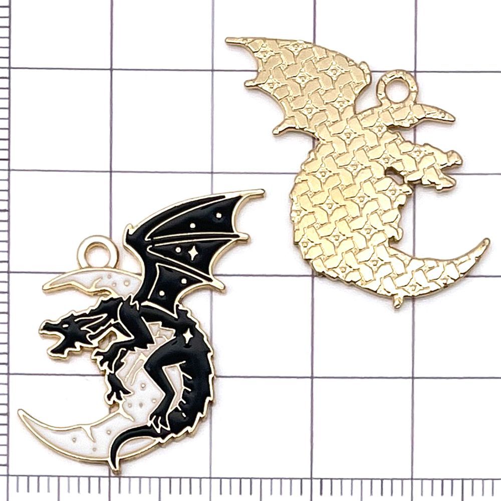 NO.16 Mix 10 black and white alloy dragons