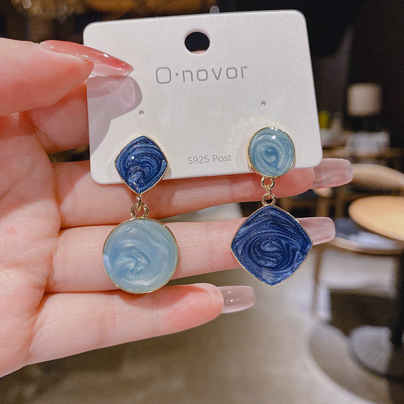 E14,925 Silver Needle Earrings B