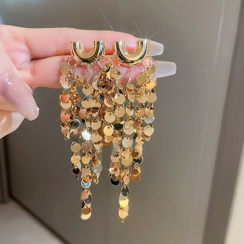 E7,earrings