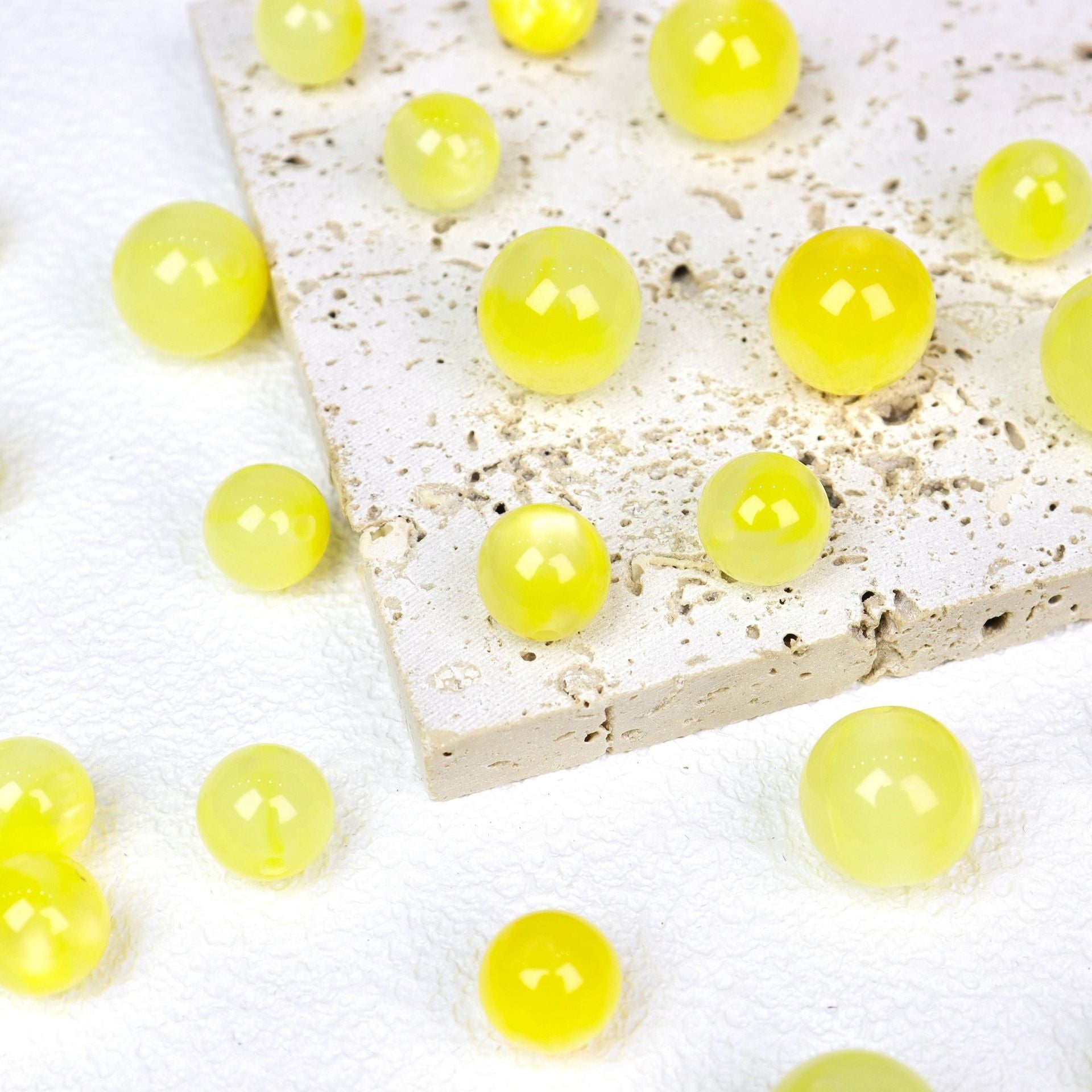 NO.1 Glow-in-the-dark  Resin Beads A 夜光玲珑