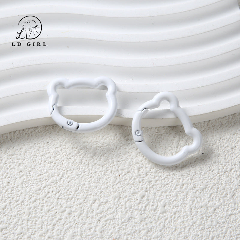 A bear spring buckle, split ring