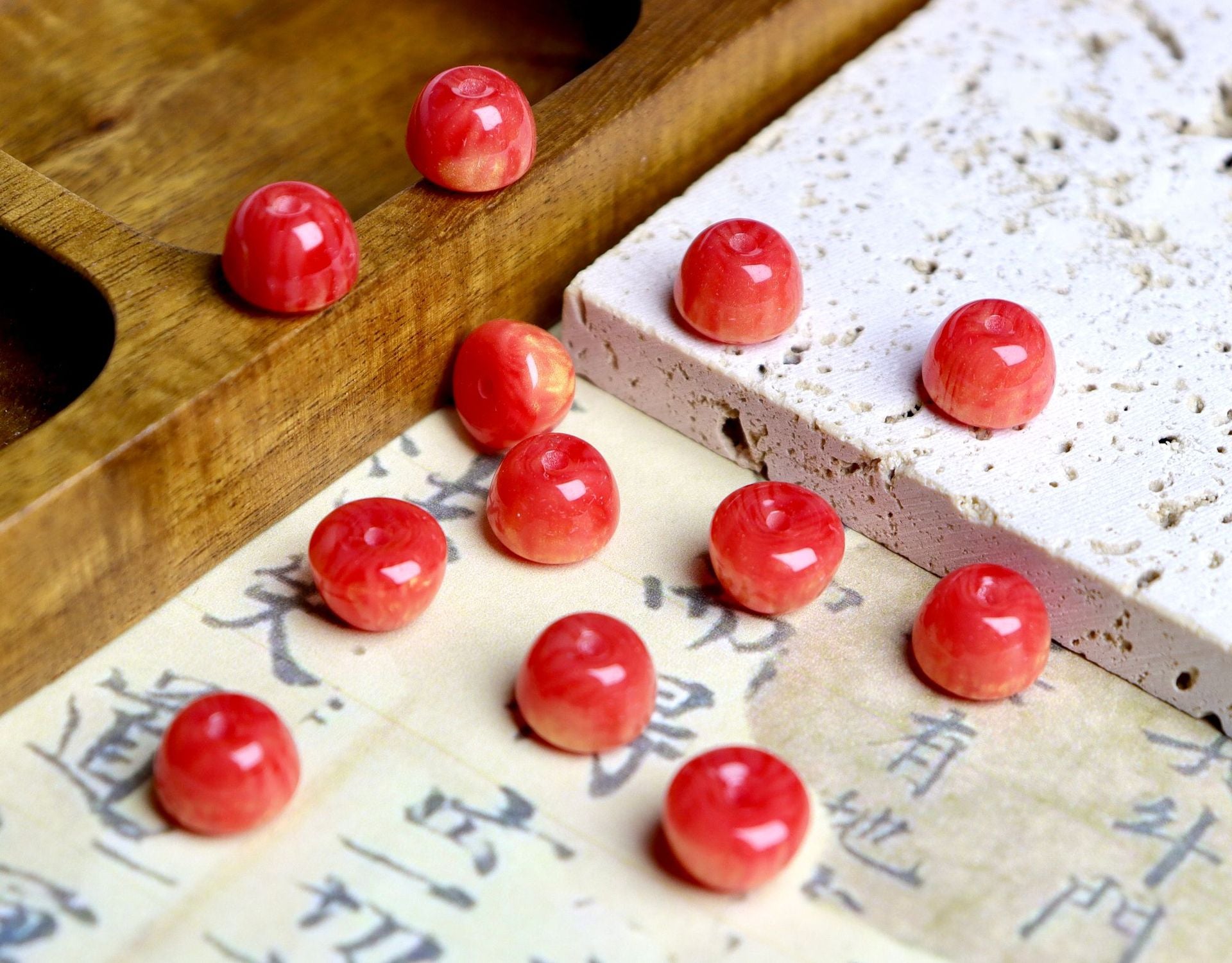 NO.24 Apple Resin beads 苹果珠子