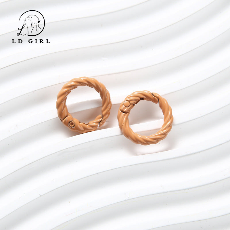 A twist spring chain, DIY keychain