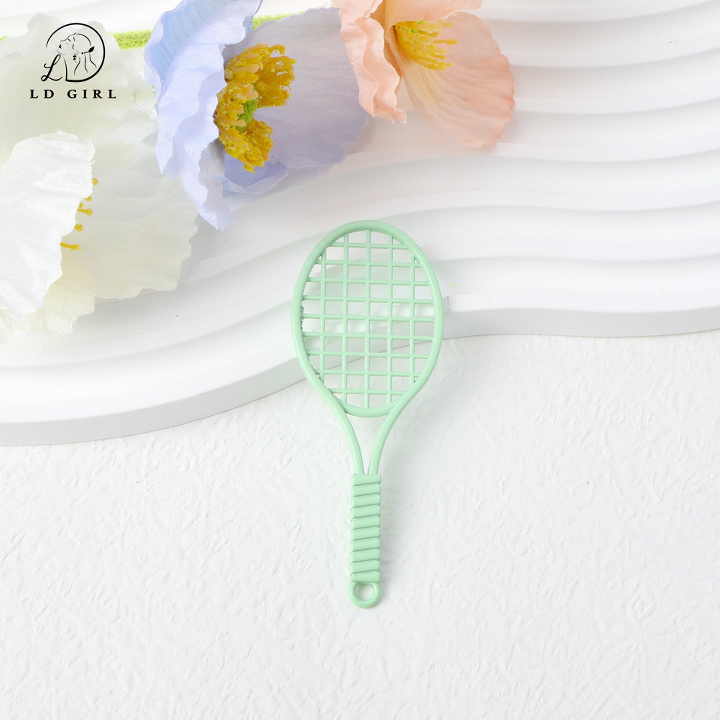 A tennis racket, badminton pendant, jewelry accessories, DIY bracelet, keychain