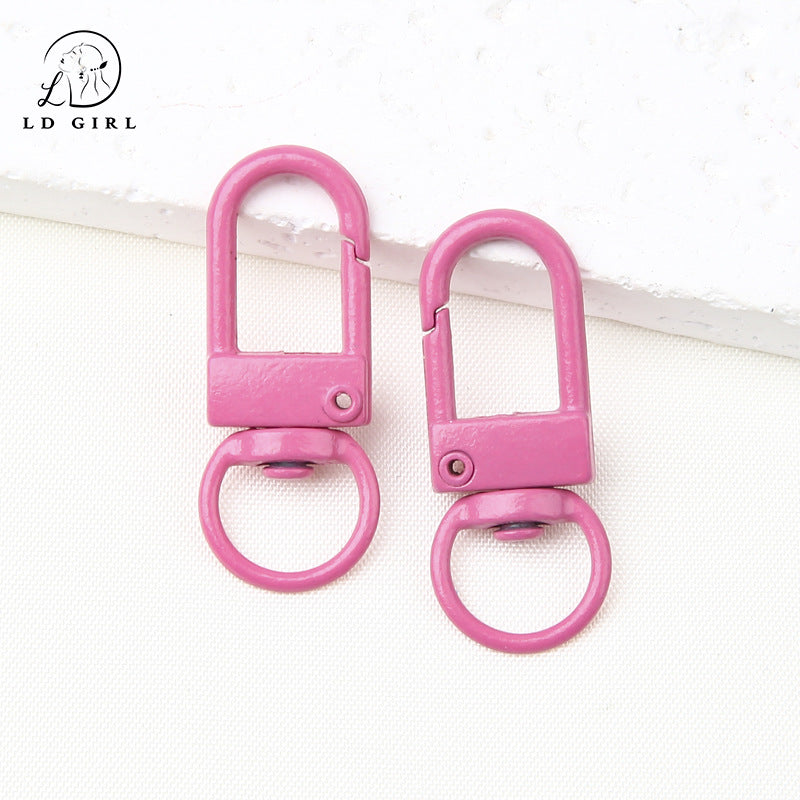 A color alloy paint small door chain, keychain, DIY jewelry accessories