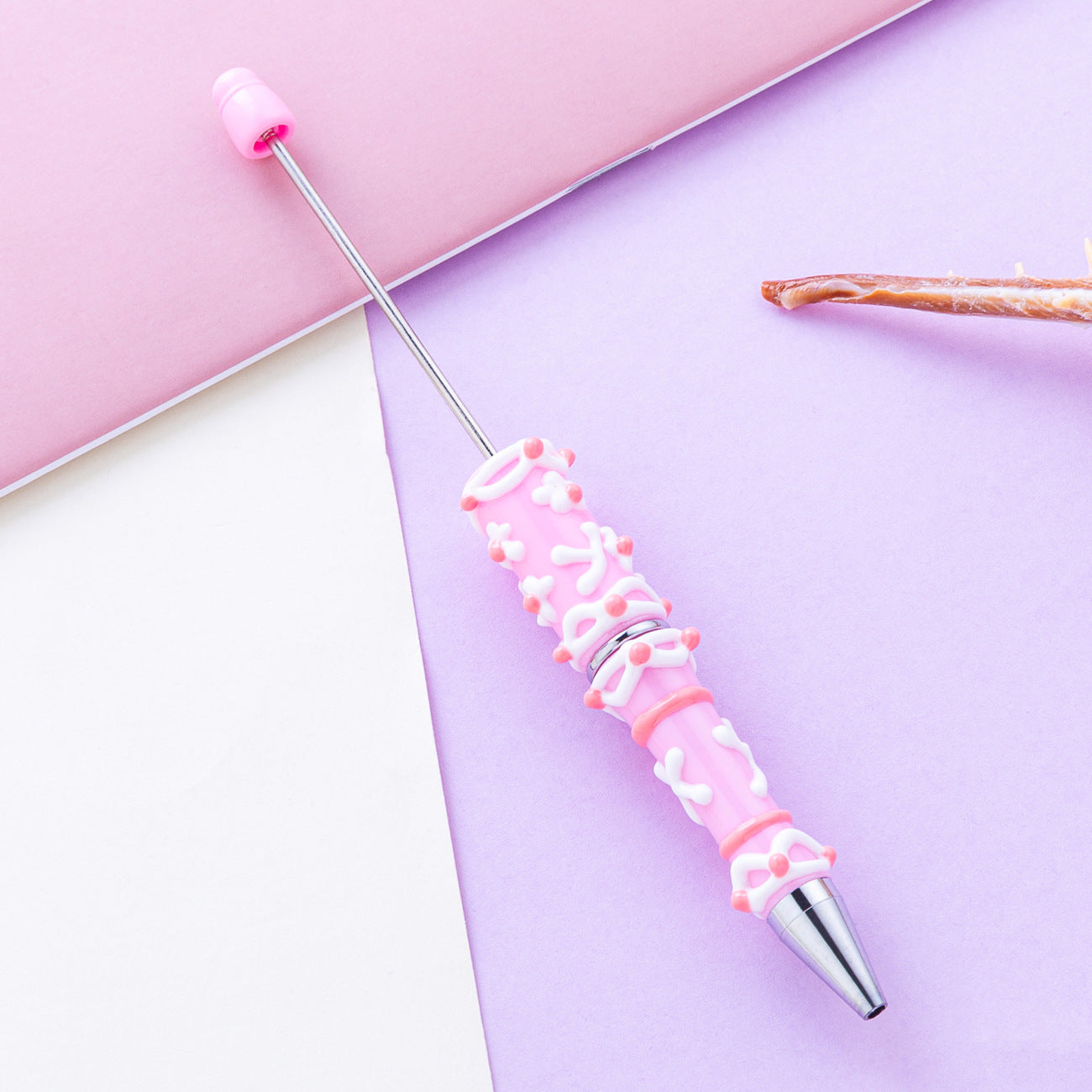 12-Color DIY cream glue hand-painted bead pen, creative handmade DIY, handmade oil painting ballpoint pen, cute girl heart plastic pen