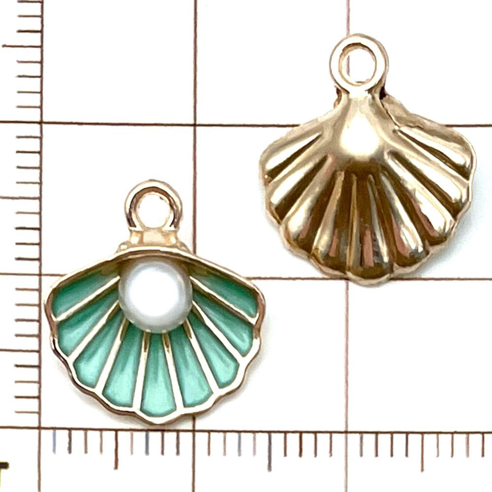 NO.15-1  green  charm metals, alloys