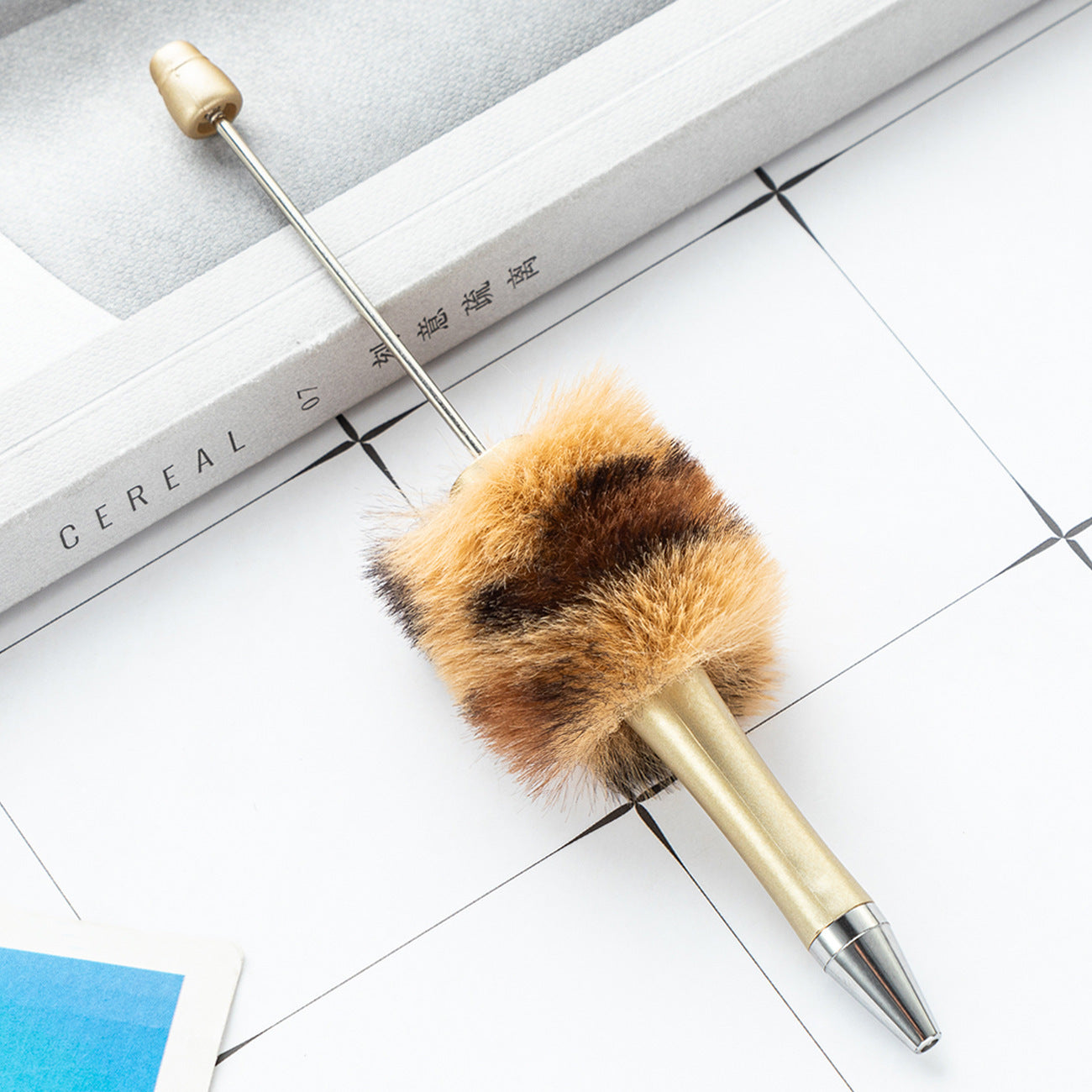 28-colour new cartoon pom-pom bead pen