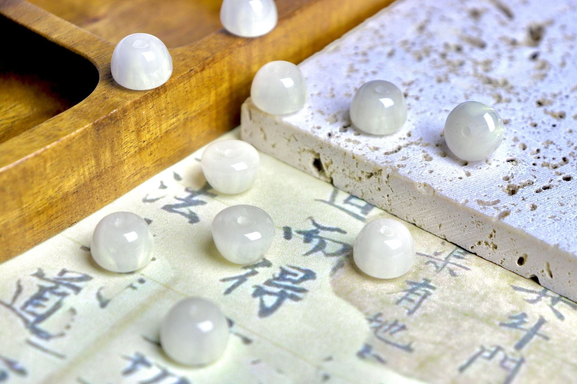 NO.24 Apple Resin beads 苹果珠子