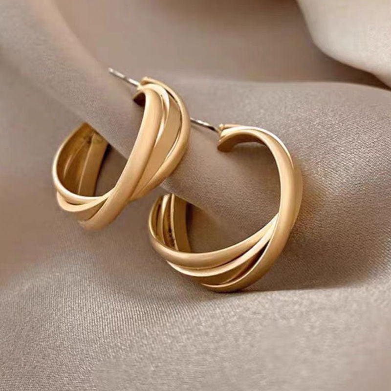 E10,Vintage Gold Versatile Earrings