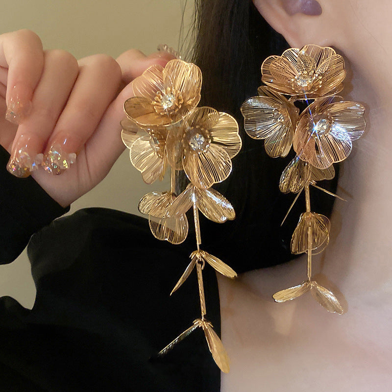 E8,earrings
