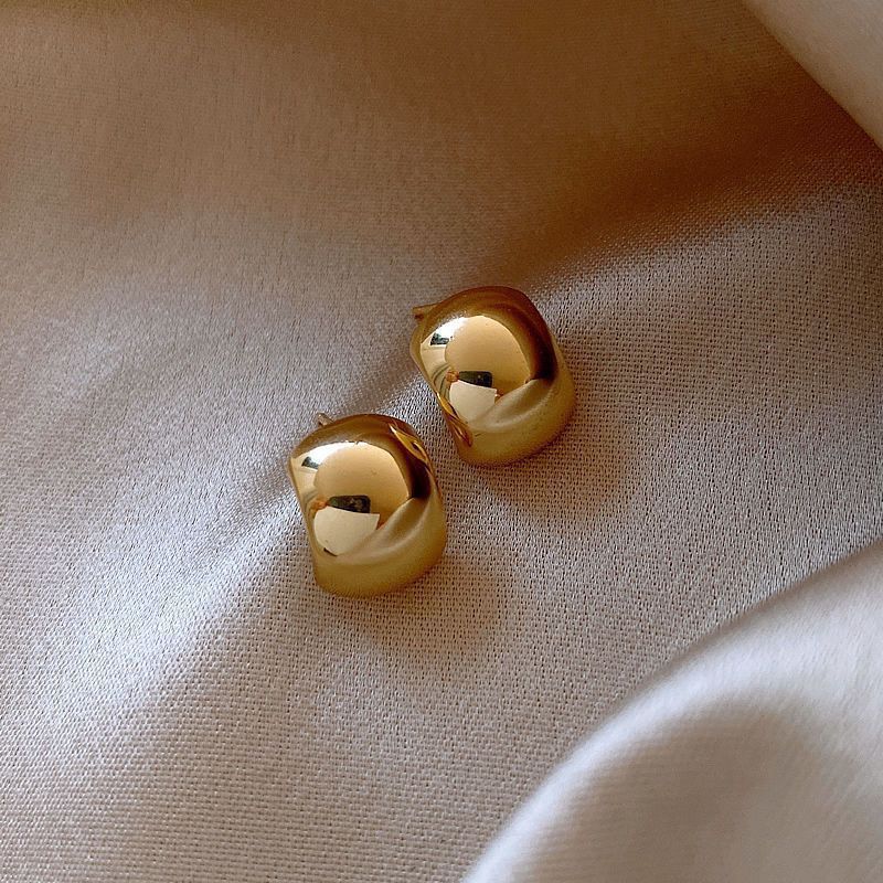 E10,Vintage Gold Versatile Earrings