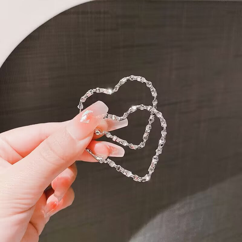 E13,925 Silver Needle Earrings D