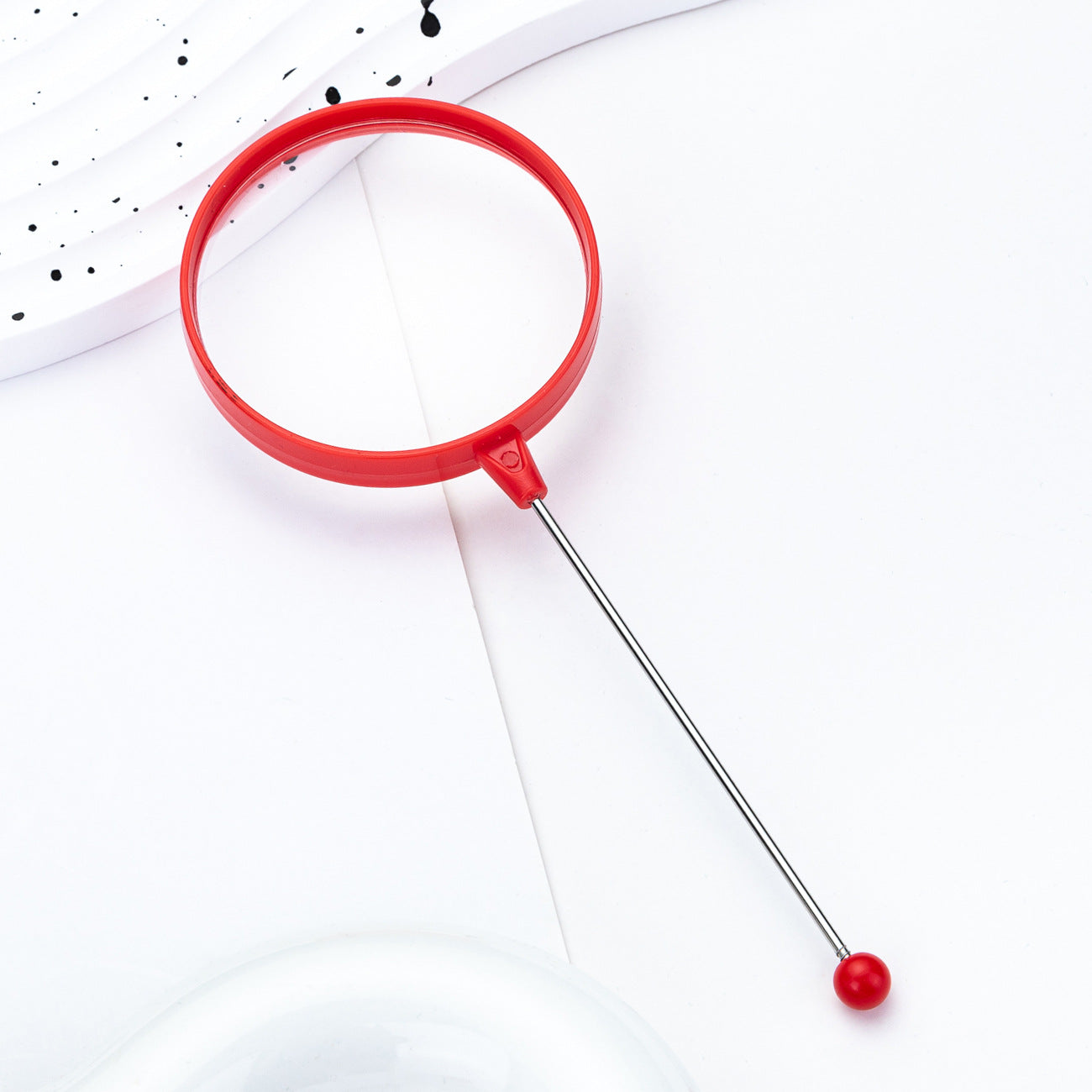 Reading hand-held magnifying glass, reading newspaper reader, expanding mirror creative DIY beaded magnifying glass