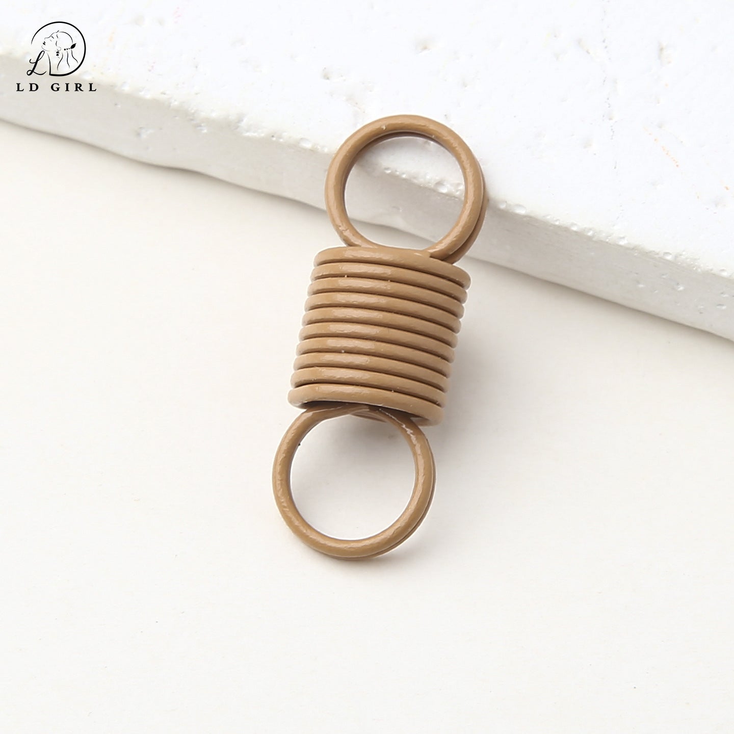 A tension spring connecting buckle, tension spring buckle, keychain pendant, spiral tension spring DIY jewelry accessories