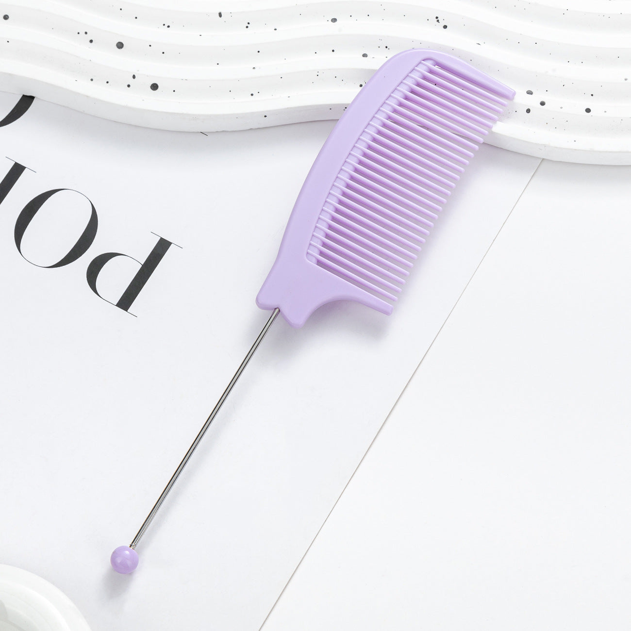 DIY multicolor beaded comb