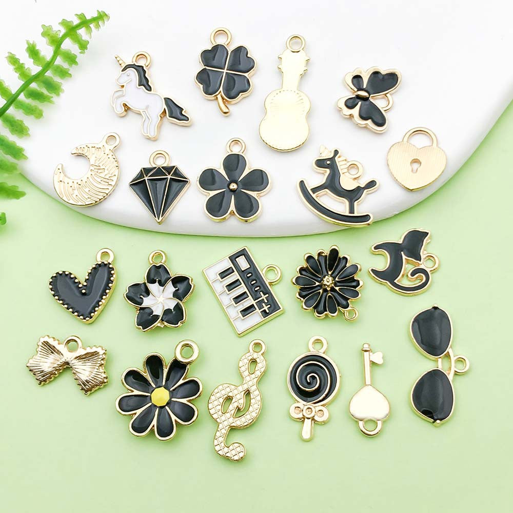 NO.21 Mixed 20 black charm metal, alloy