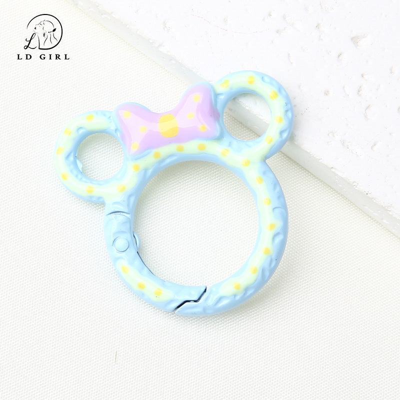 A bow Mickey spring buckle, split ring