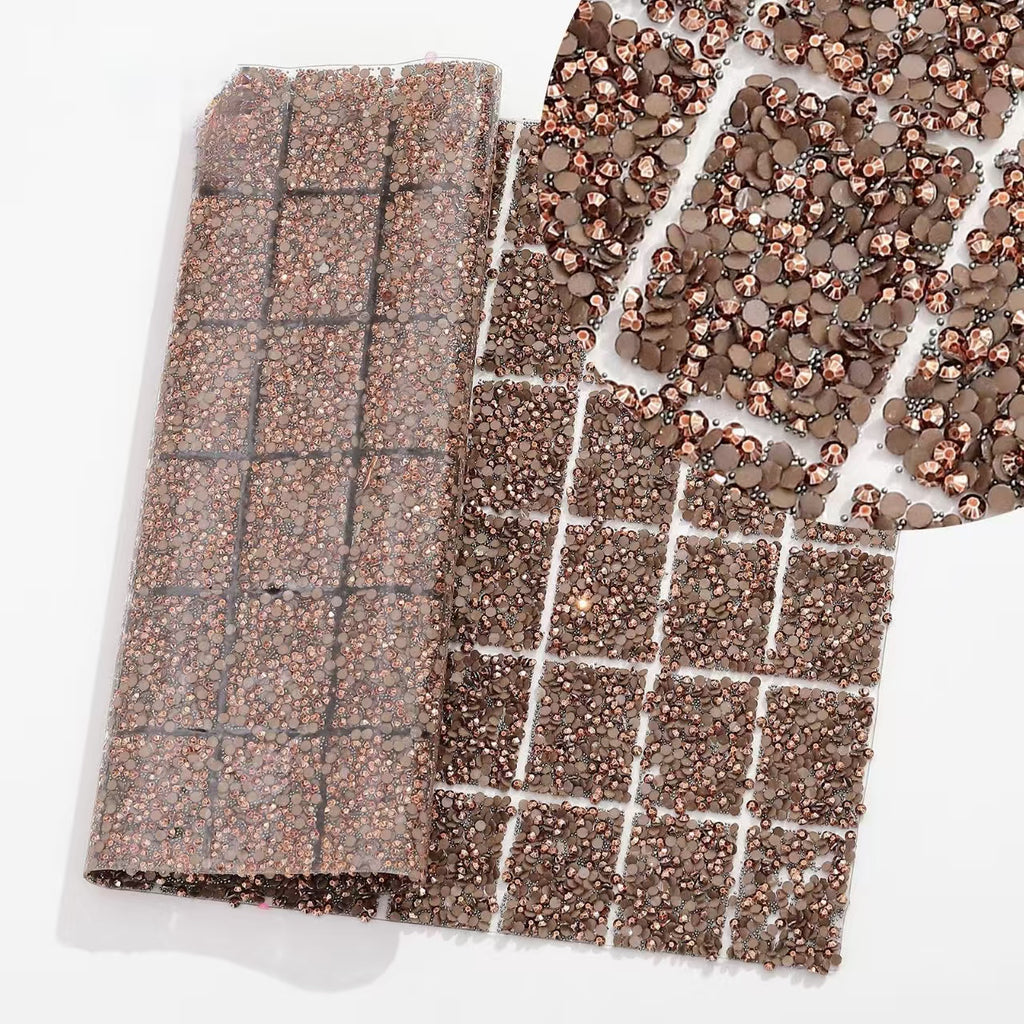 14-Color Flat Bottom Round Diamond Square Diamond, [Whole sheet 24*40cm, small squares 3*4cm]